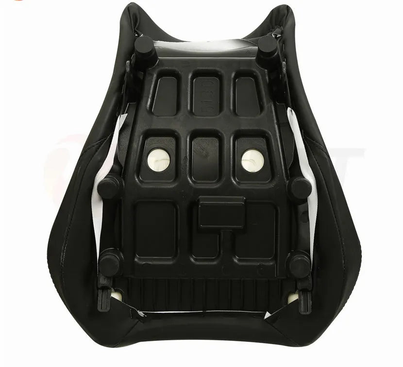 Suzuki GSXR1000 motorcycle with black PU leather seat covers fitted on front and rear seats.