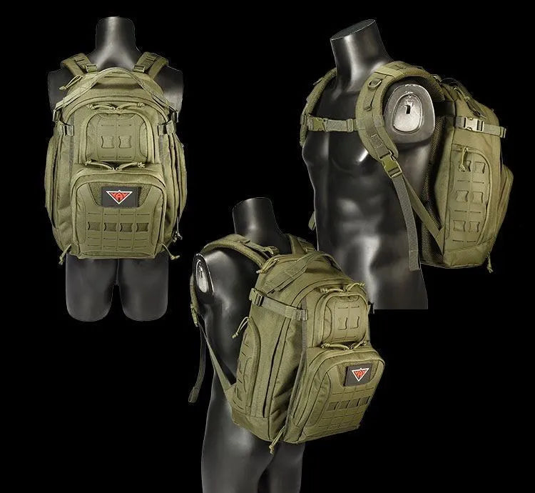 Outdoor tactical backpack 42L 600D polyester in camouflage style for travel and climbing