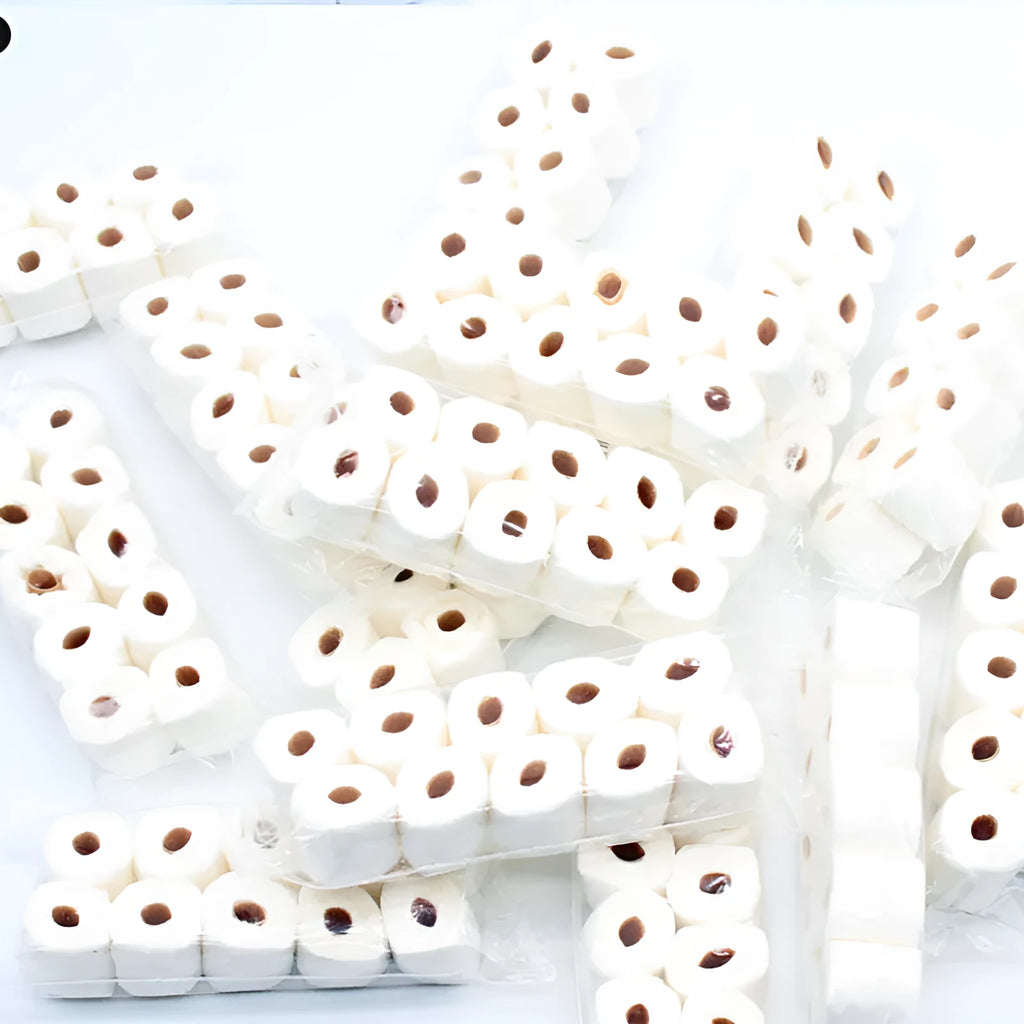 Miniature simulated toilet paper roll model for children's dollhouse play measuring 30mm by 15mm by 80mm