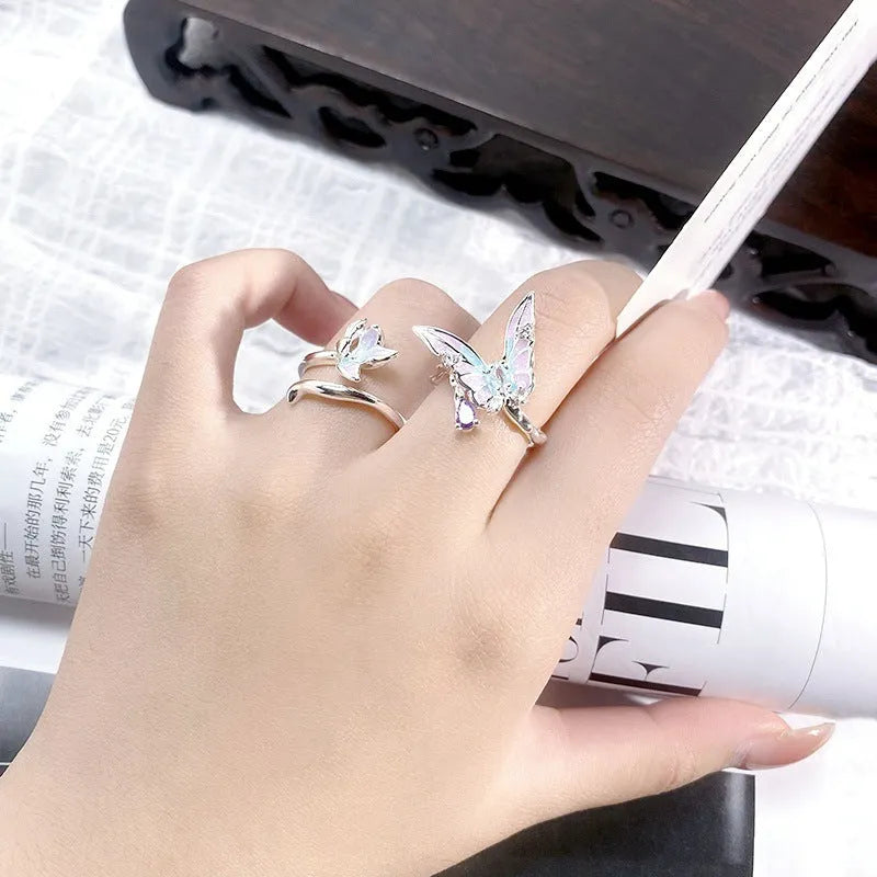 Adjustable copper insect ring with irregular dripping oil finish in three colour options.