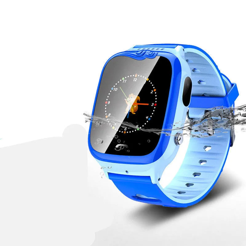 Children's smart phone watch with HD touchscreen and silicone wrist strap in pink or blue colour options