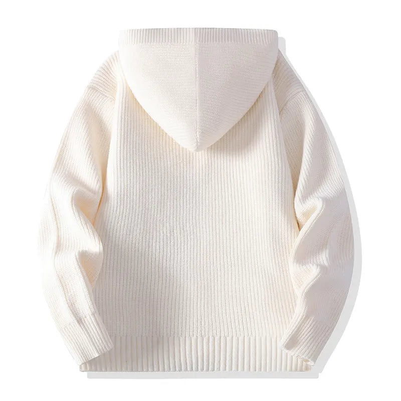 Men's loose fit knitwear sweater in black with ribbed pattern hem and long sleeves, autumn casual style