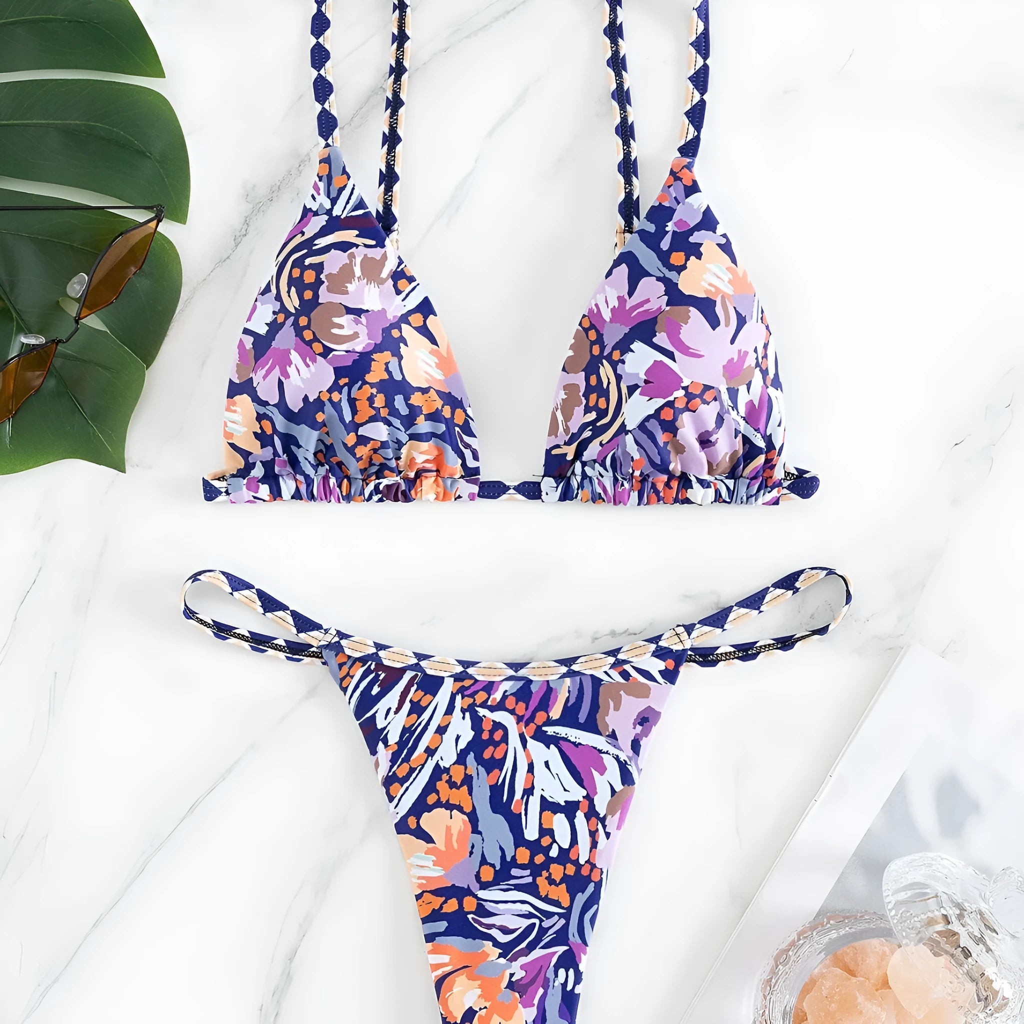 Women's floral print triangle bikini swimsuit with split briefs in polyester fabric