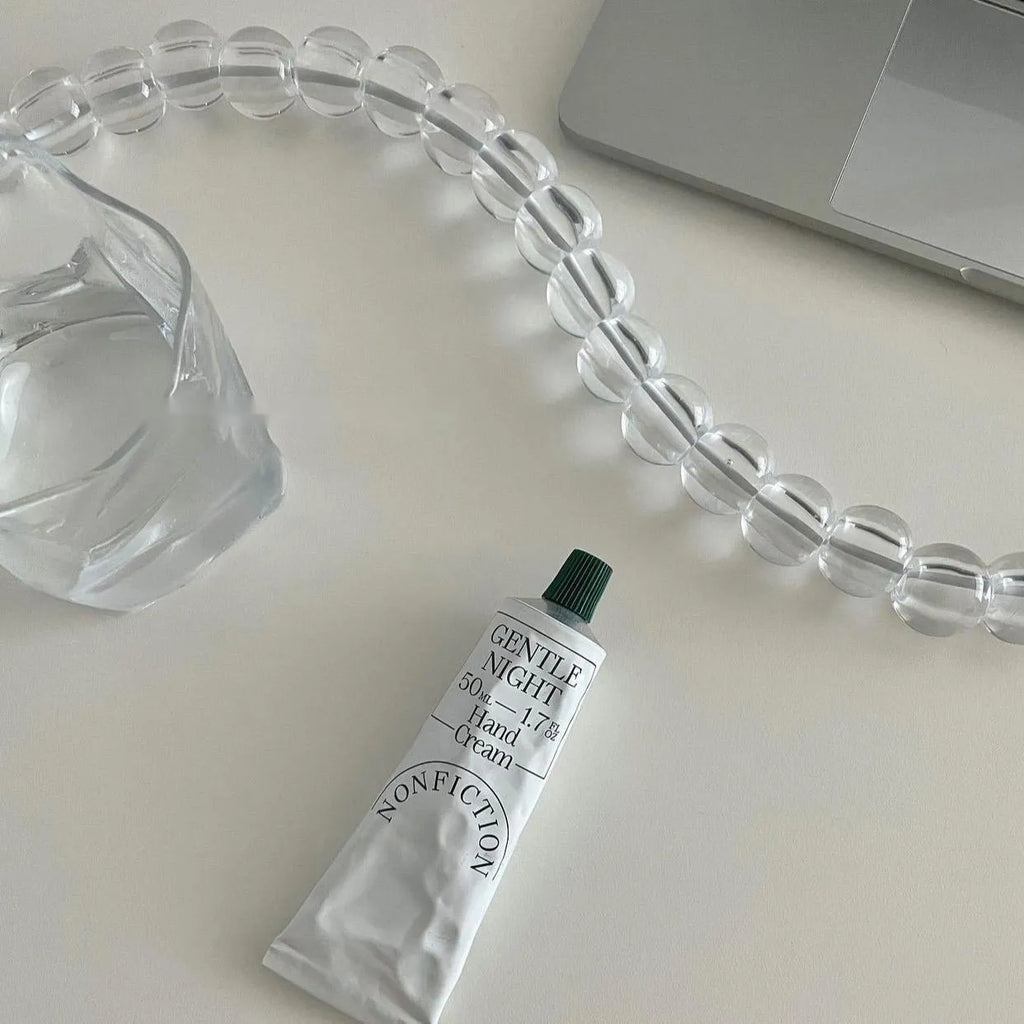 Transparent bead mobile phone data cable, 1m straight head single connector charging lead