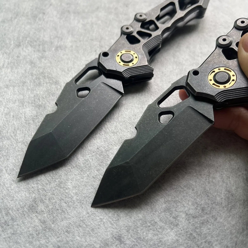 D2 steel folding knife with 9cm blade and 120mm handle, compact outdoor pocket knife