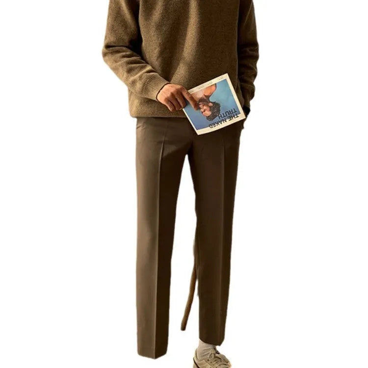 Men's loose fit lapel polo sweater in beige polyester fibre with long sleeves and pullover design