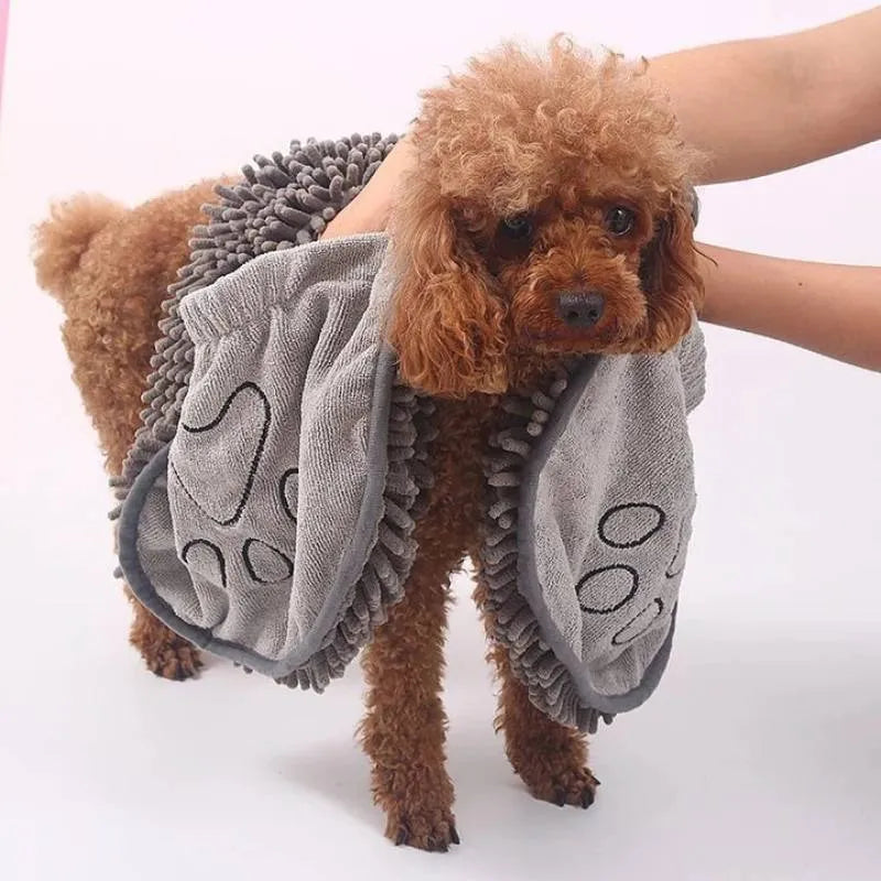Quick-dry pet bath robe towel in blue, measuring 62 by 23 centimetres