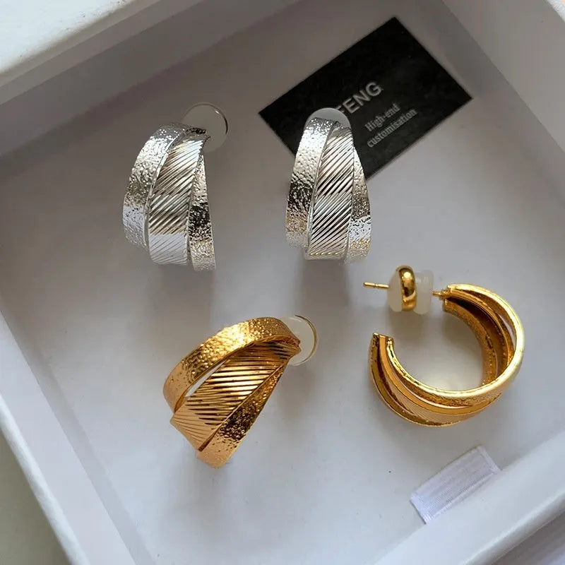 Gold and silver real gold plated women's ear studs, geometric ring shape, 2.0cm high on earlobe