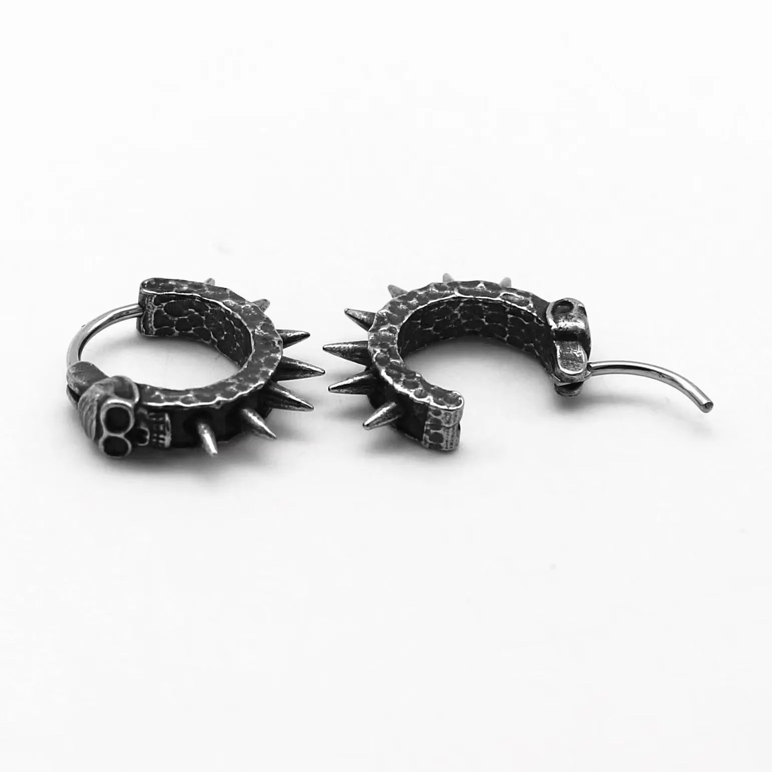 Geometric punk motorcycle earrings in black and copper alloy for men and women