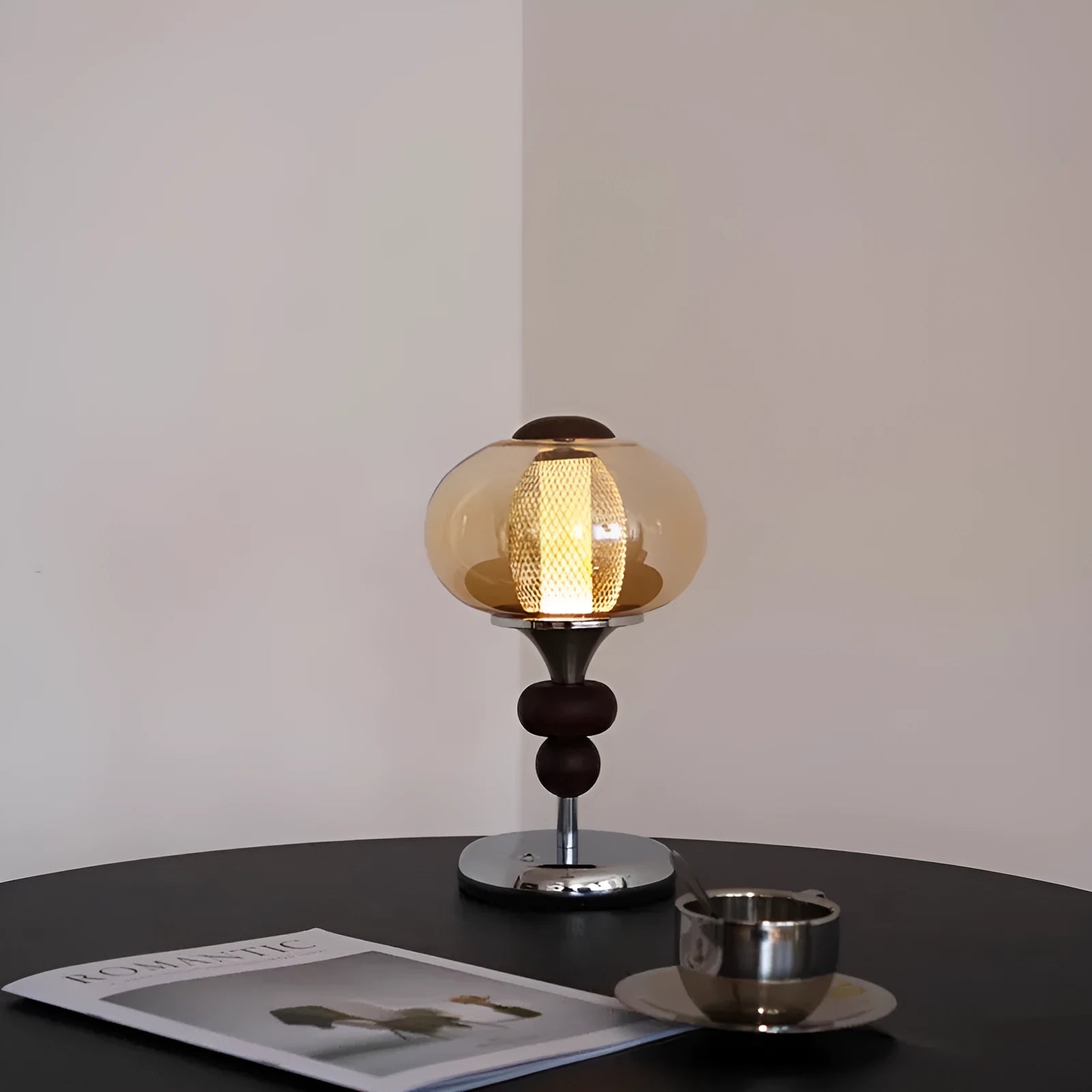 Solid wood retro palace desk lamp with USB charging port and touch controls.