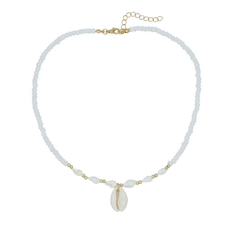 White conch bead necklace with mother pearl shellfish pendant on regular chain