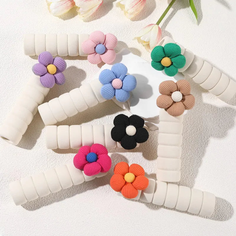 Round door handle protector with floral pattern in PEVA material for wall protection