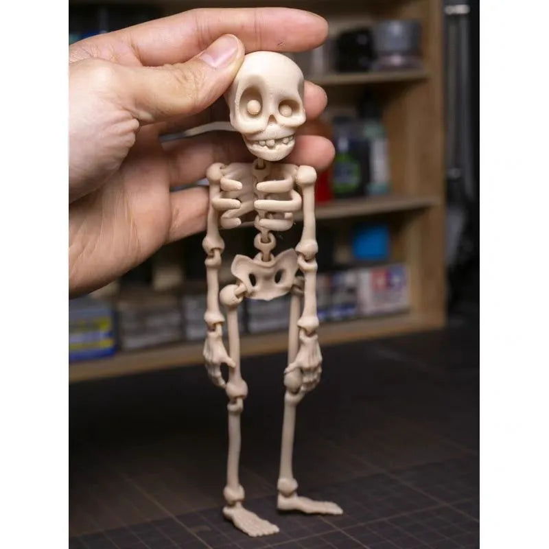 3D printed skull refrigerator magnet in multiple colour options showing 18cm height dimensions