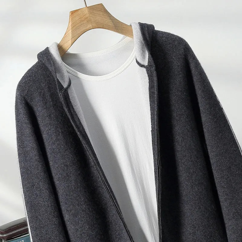 Men's dark blue cashmere zip-front cardigan sweater with half-high collar in loose fit