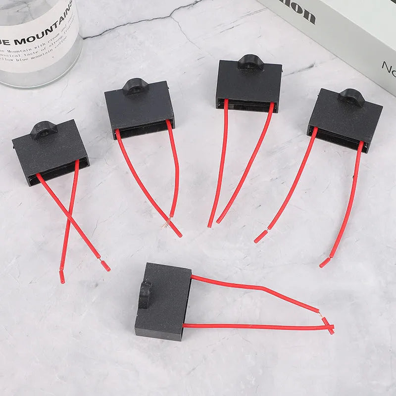 Universal electric fan capacitor 1.5µF 450V AC with PBD flame-retardant plastic shell and alloy construction
