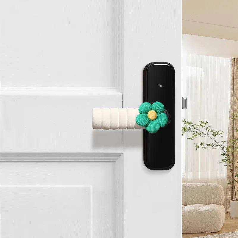 Round door handle protector with floral pattern in PEVA material for wall protection