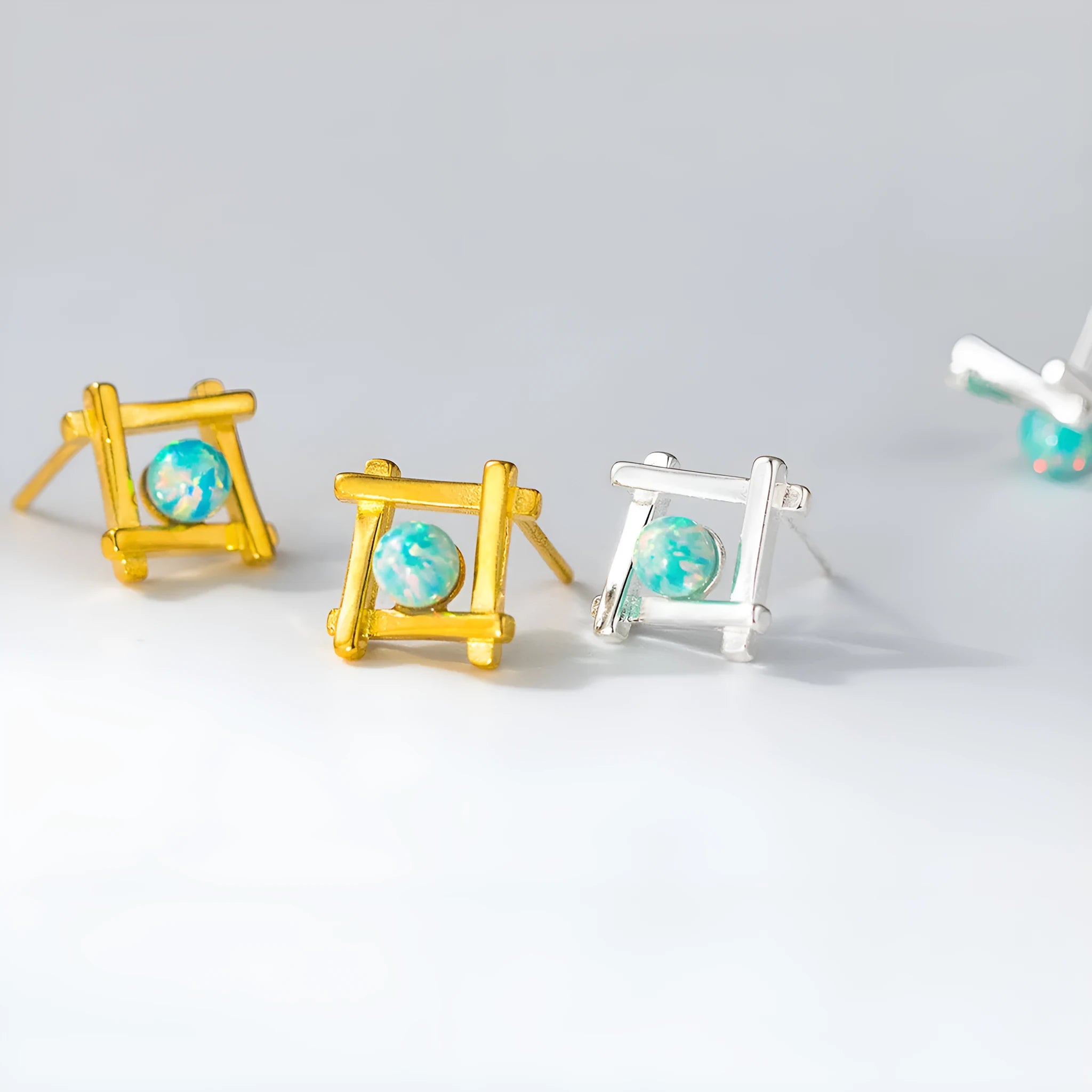 Women's geometric cross quadrangle stud earrings in 925 sterling silver with gold or silver finish