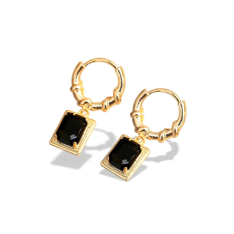 A pair of black zircon geometric copper earrings in retro French court style, colour E2506 Black.