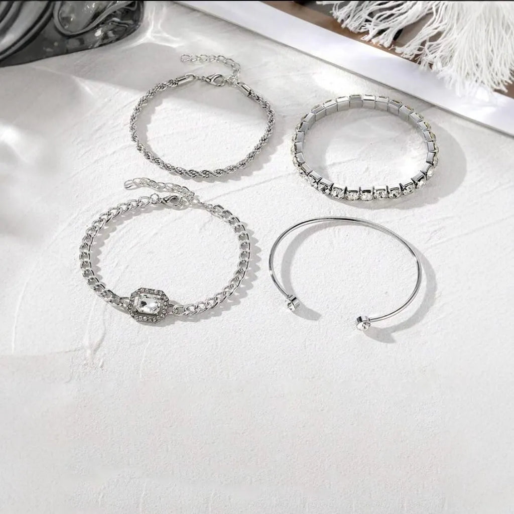 Women's retro geometric alloy bracelet four-piece set with square diamond charms in gold or silver colour