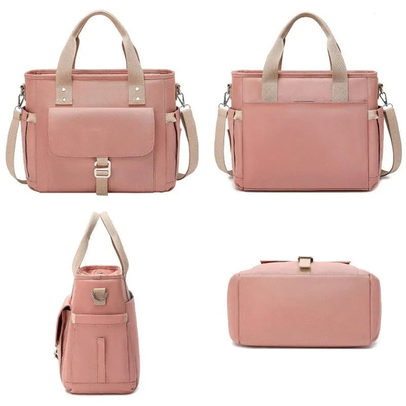 Portable cube-style picnic bag with removable shoulder strap and side pocket in Oxford cloth