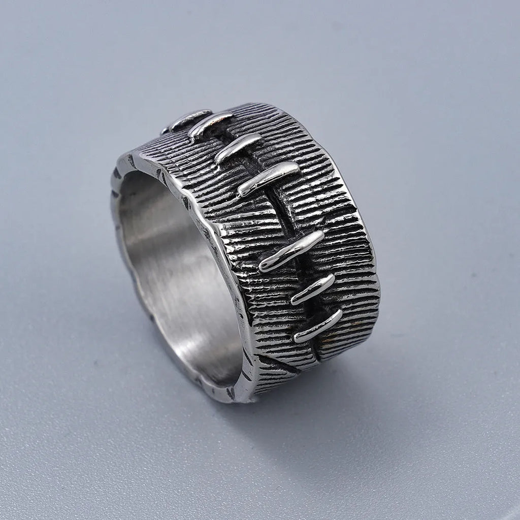 Titanium steel dark punk ring with geometric U-shape and double ring design in retro colour.