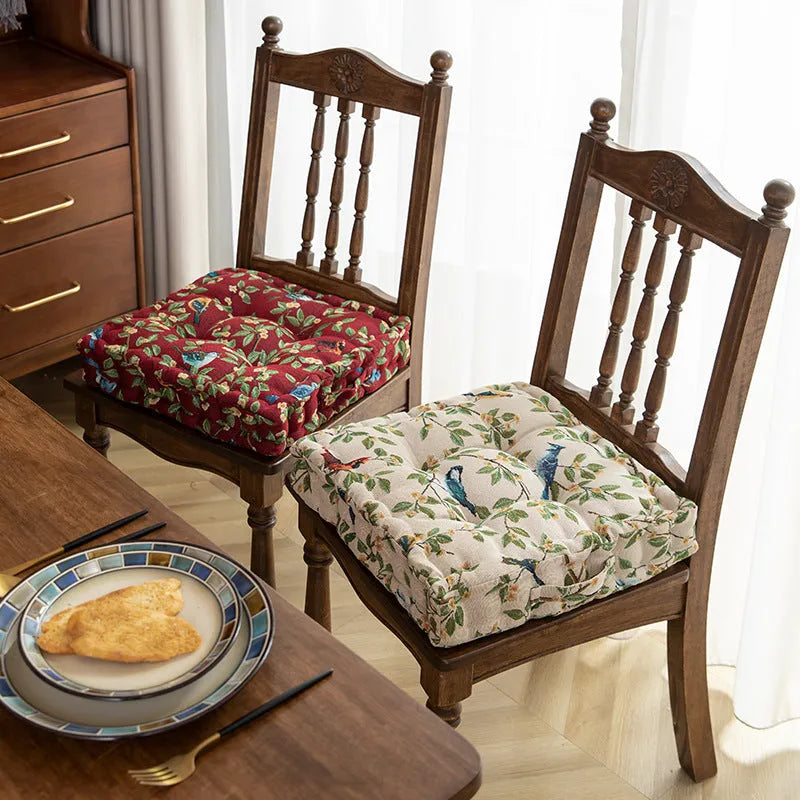 American style dining chair cushion with floral pattern measuring 40×40×8cm