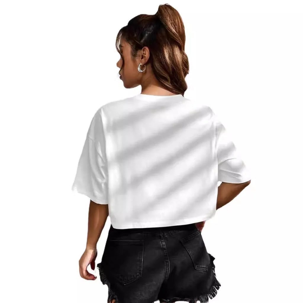 Black loose-fit cotton t-shirt with white personalised English letter print and exposed navel design.