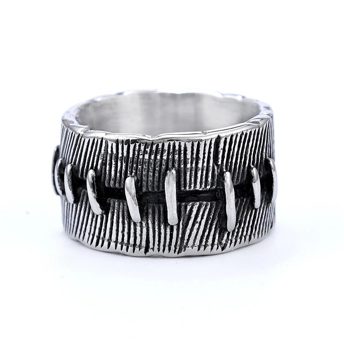 Titanium steel dark punk ring with geometric U-shape and double ring design in retro colour.