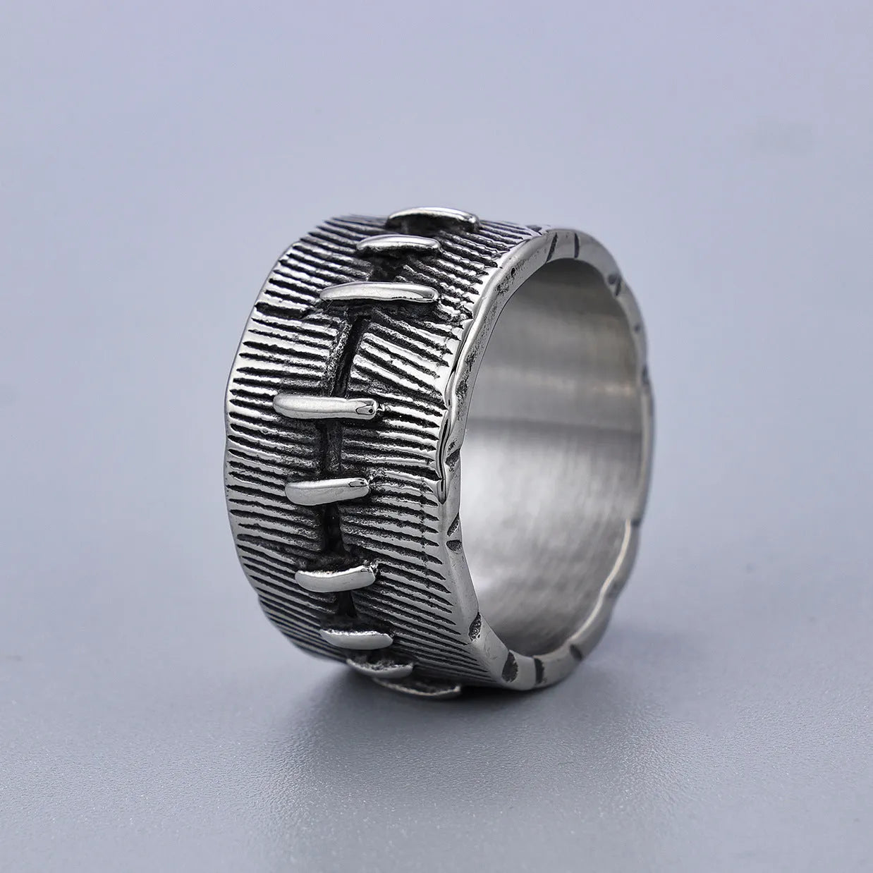 Titanium steel dark punk ring with geometric U-shape and double ring design in retro colour.