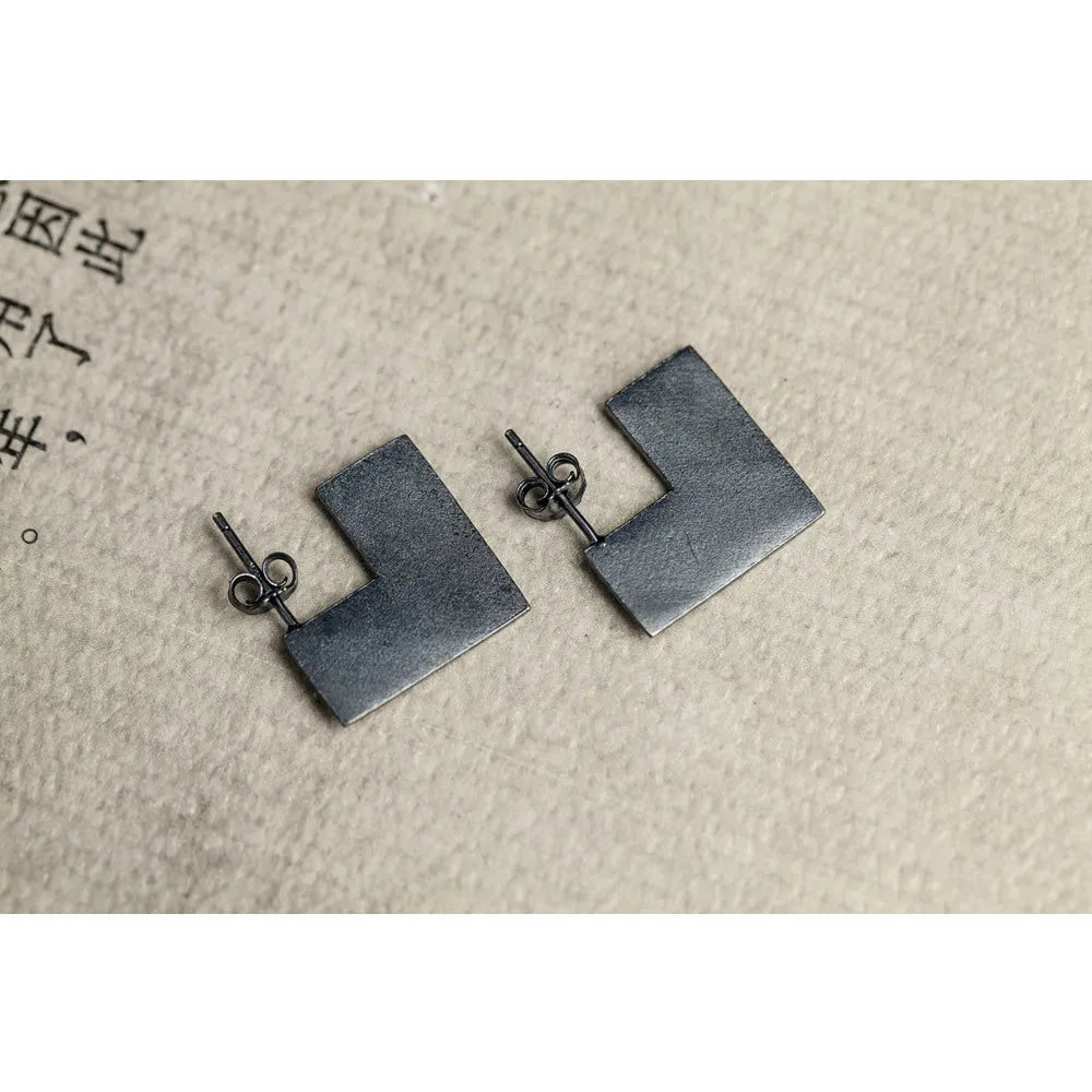 925 sterling silver geometric square earring ring with oxidised black finish