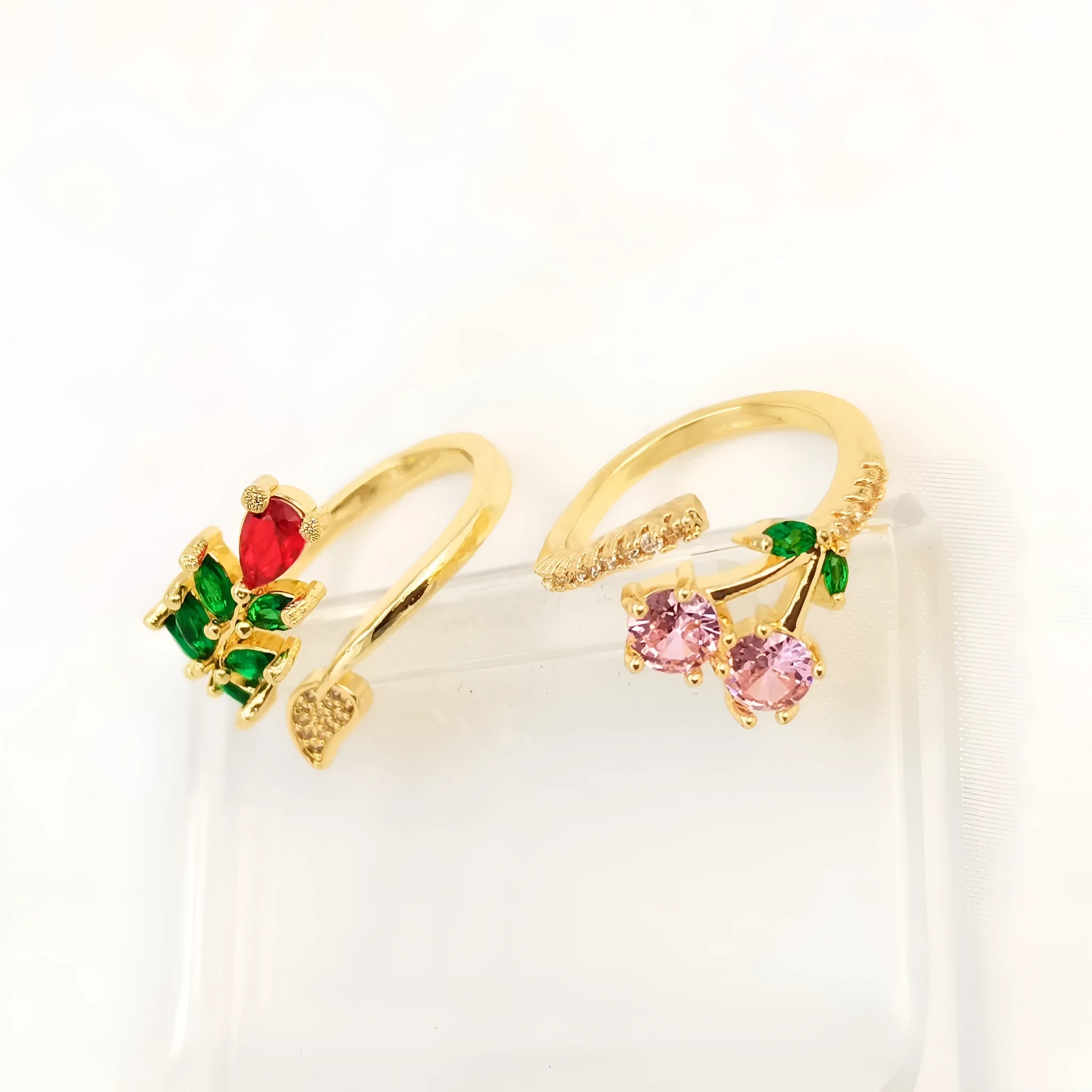 Copper geometric leaf open ring with gold plating and zircon micro-inlaid details for women