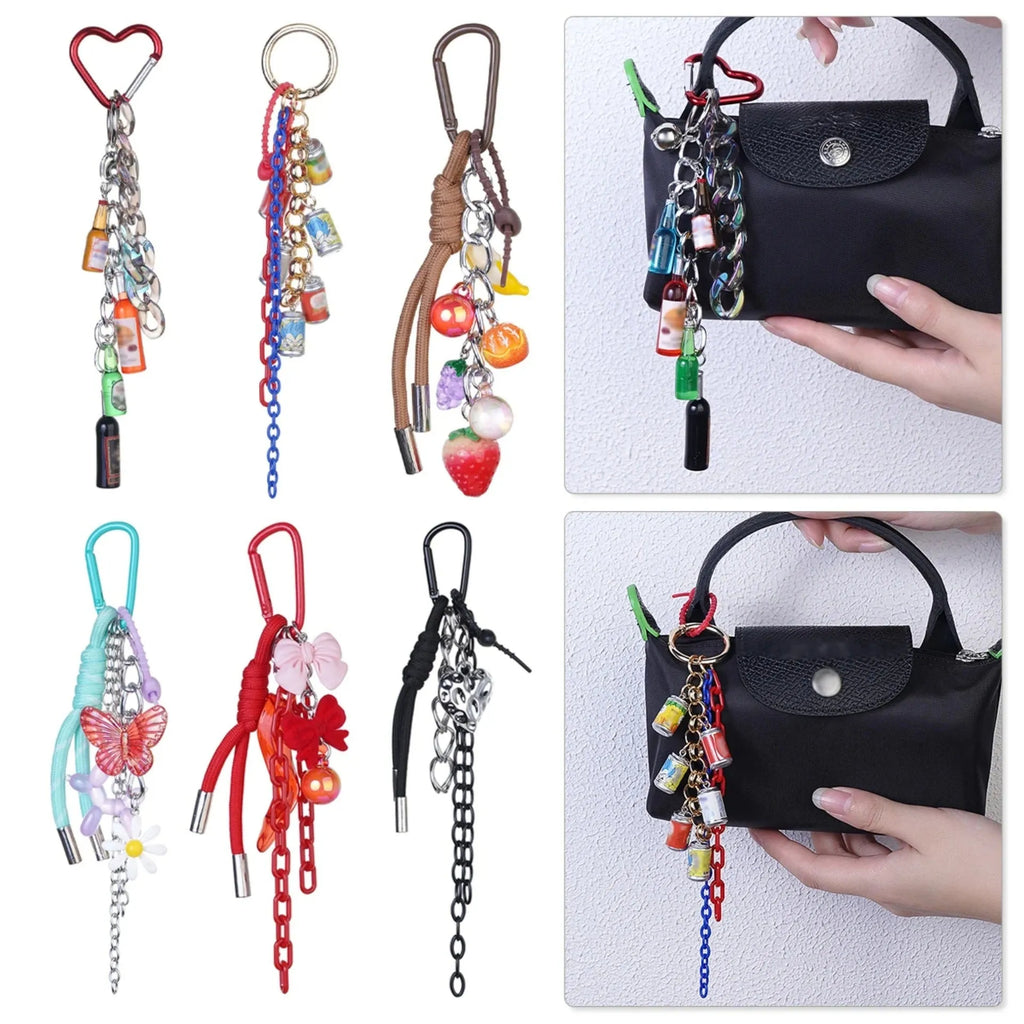 Alloy keychain with electroplated love heart pendant on a chain