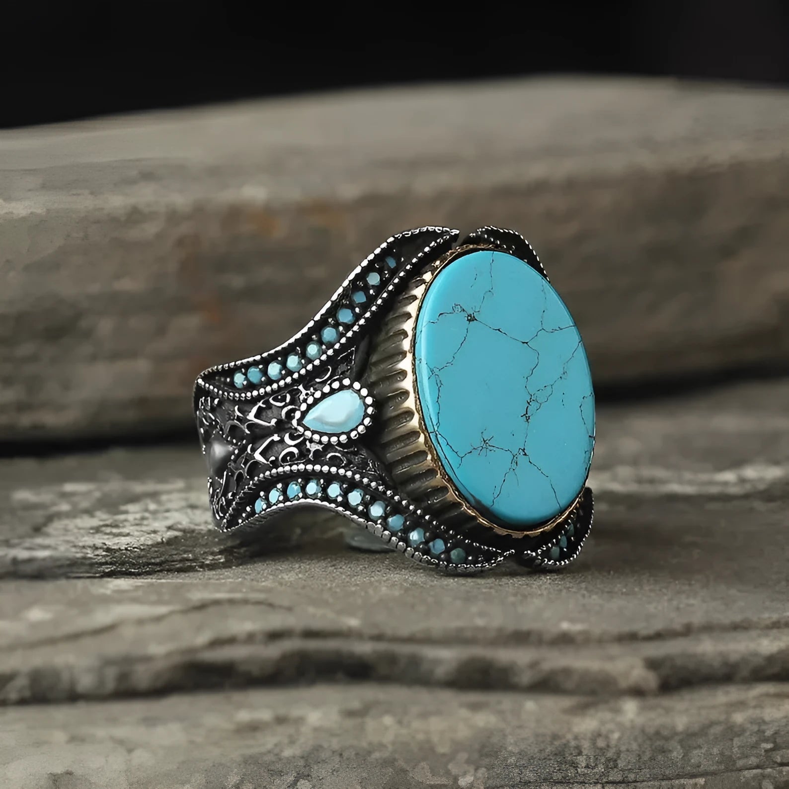 Men's antique silver alloy ring with turquoise decorative detail on a circular band