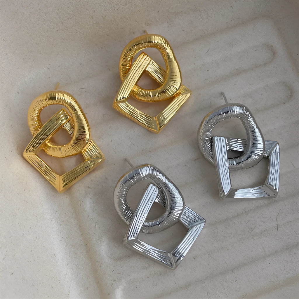 Gold retro geometric circle drop earrings for women, 3.4cm long.