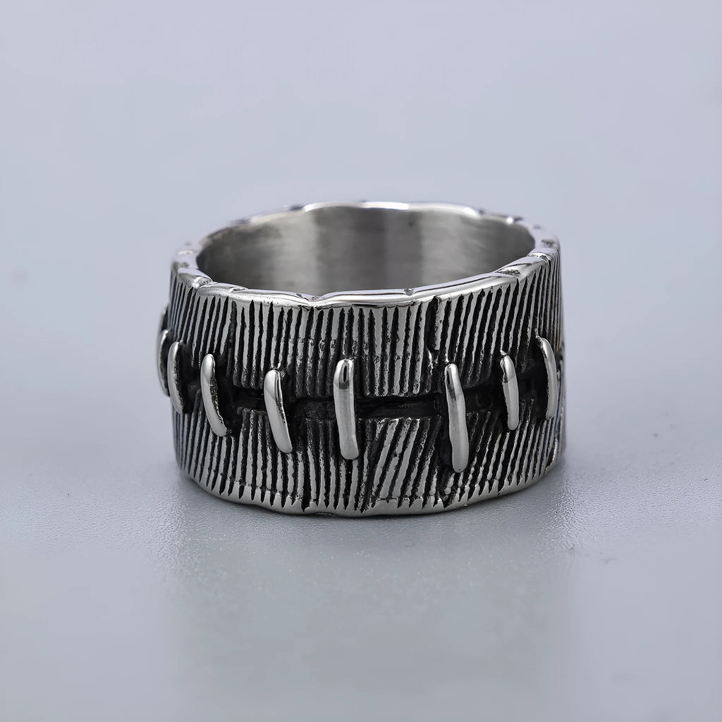 Titanium steel dark punk ring with geometric U-shape and double ring design in retro colour.