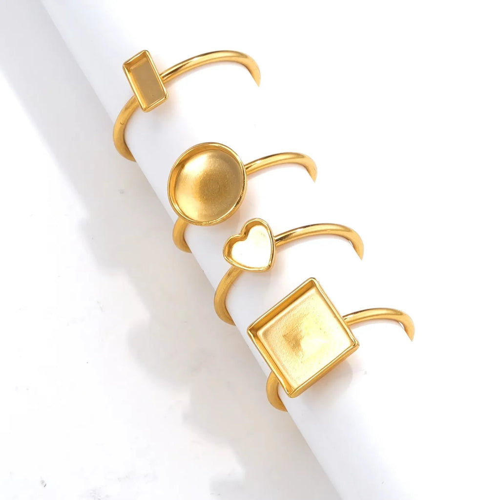 Golden electroplated stainless steel ring setting with totem pattern for DIY jewellery making