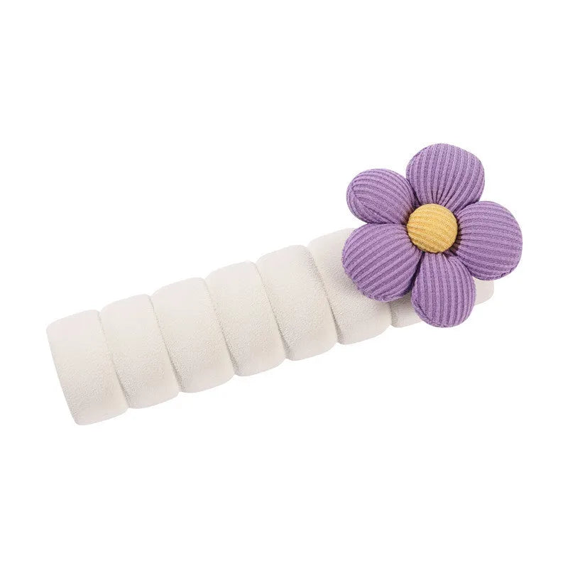 Round door handle protector with floral pattern in PEVA material for wall protection