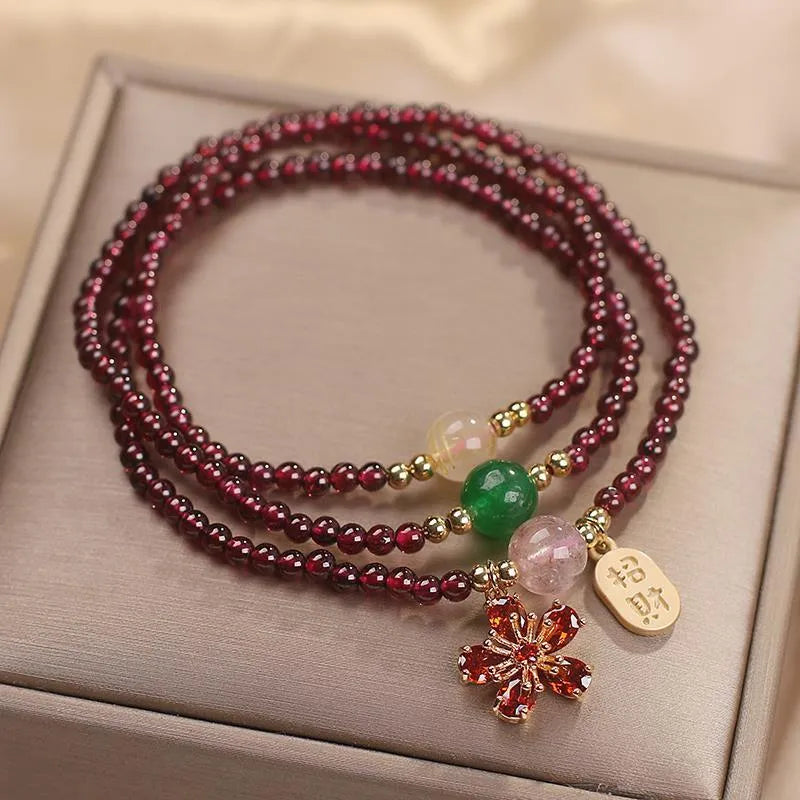 Natural crystal pomegranate bracelet for women, pomegranate red cherry blossom colour, with sequins, simple style