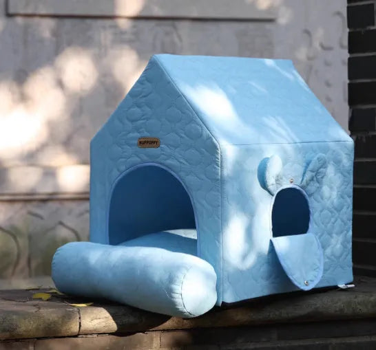 Cartoon cute closed pet house 55x38x48cm in white for pets 2-6kg