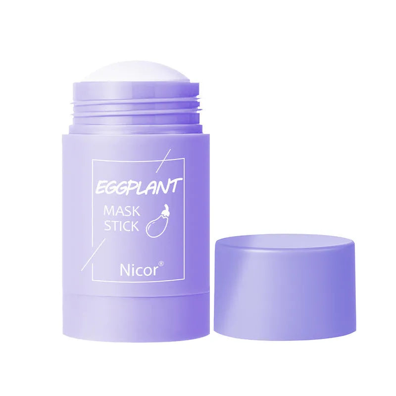 Green tea cleansing clay mask stick in solid paste form with 40g content