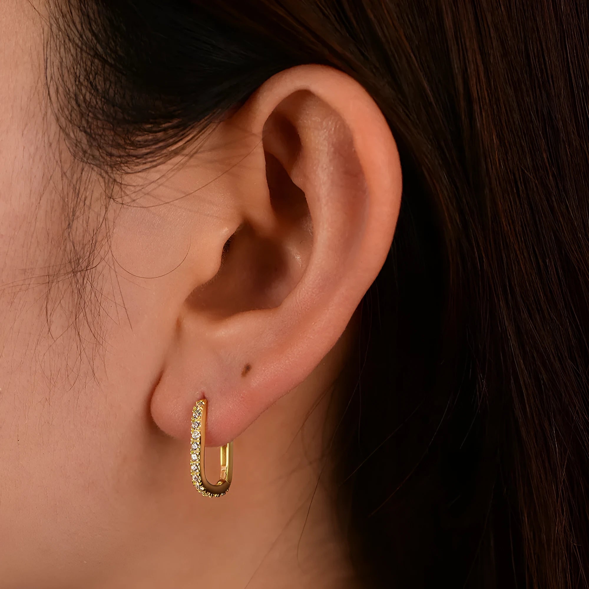 S925 sterling silver oval zircon geometric clip-on earrings in white or yellow silver.