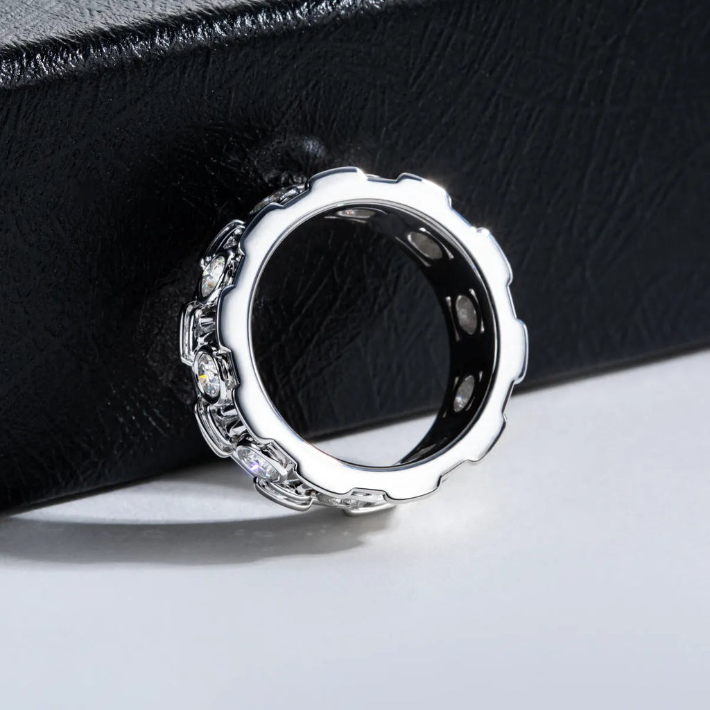Roman column design 925 silver moissanite ring for women platinum colour electroplated finish