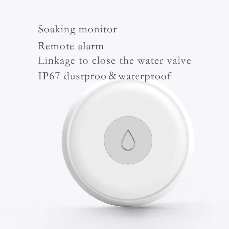 Compact wireless water leakage detection sensor with ZIGBEE3.0 connectivity for mobile phone alerts.