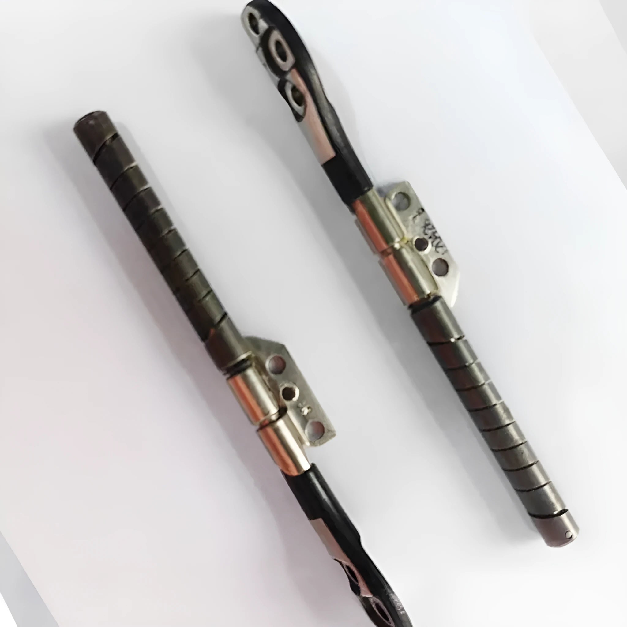 MacBook Pro 15-inch A1286 replacement screen rotating shaft pair in foam box