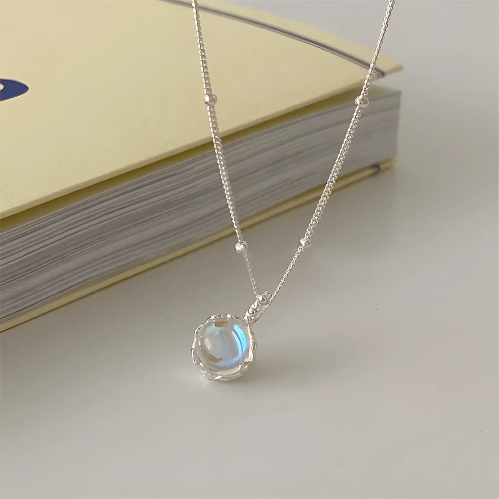 925 silver geometric pendant necklace for women on a curb chain, silver colour.
