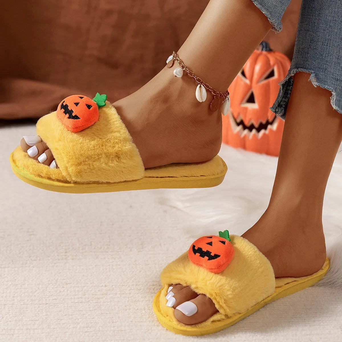 Halloween pumpkin cartoon plush slippers with synthetic fur upper and PVC soles