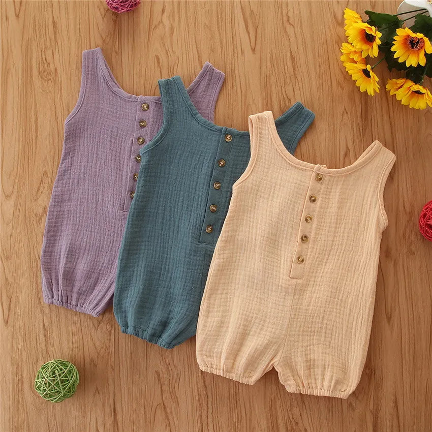 Cotton blend sleeveless baby romper in solid colour for summer, baby girl outfit