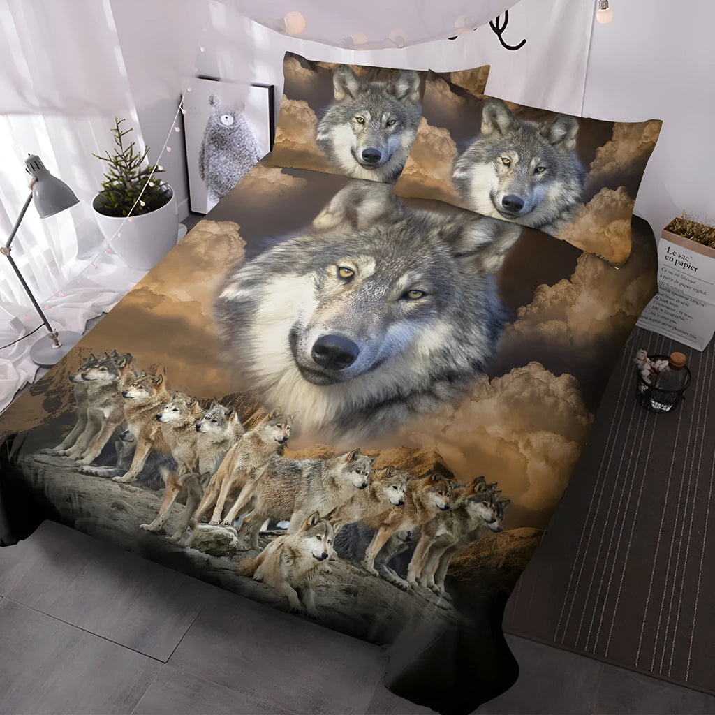 3 piece Wolf Pack duvet set in brown with 3D printed wolf design, microfiber comforter and two pillow shams