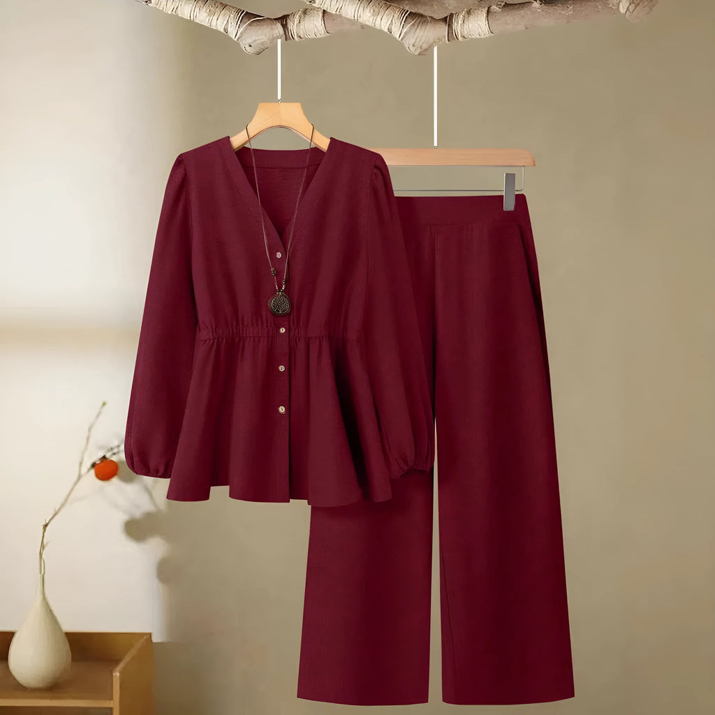 Women's long-sleeved two-piece suit in khaki with button front, woven polyester fabric