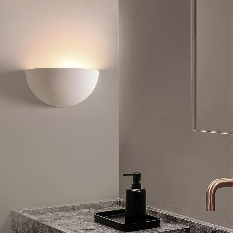 Bedside wall lamp in gypsum aluminium with switch control and E27 13W light source for bedroom or TV wall